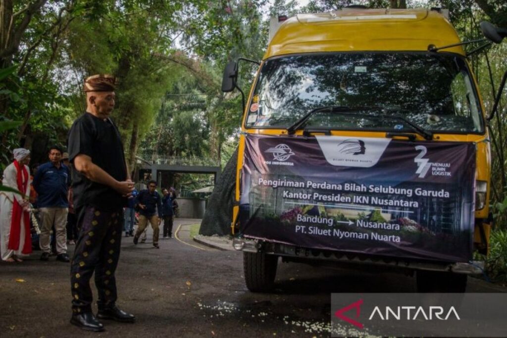 PT Pos jamin pengiriman bilah logam untuk Istana Kepresidenan IKN