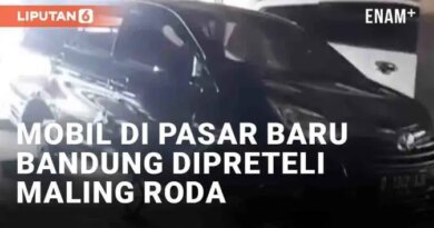 VIDEO: Viral Mobil di Pasar Baru Bandung Dilucuti Pencuri Rodanya