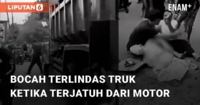 VIDEO: Bocah Terlindas Truk Ketika Terjatuh Dari Motor Di Tangerang