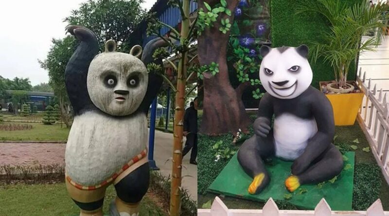 6 Patung Panda Ini Aneh Sekali, Bikin Geleng-geleng Kepala