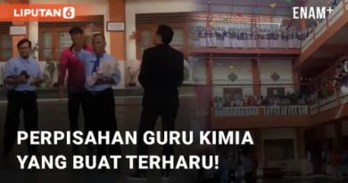 VIDEO: Momen Perpisahan Guru Kimia SMA Muhammadiyah 1 Karanganyar Yang Buat Terharu!
