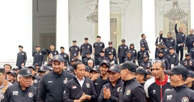 Jokowi minta kontingen Indonesia raih 10 besar di Asian Games Hangzhou