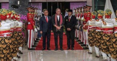 Para tamu KTT ASEAN 2023 disambut dengan tarian khas Banten