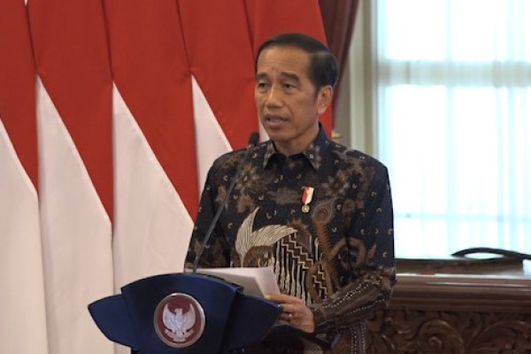 Presiden Jokowi: Pers jangan bersaing untuk viral