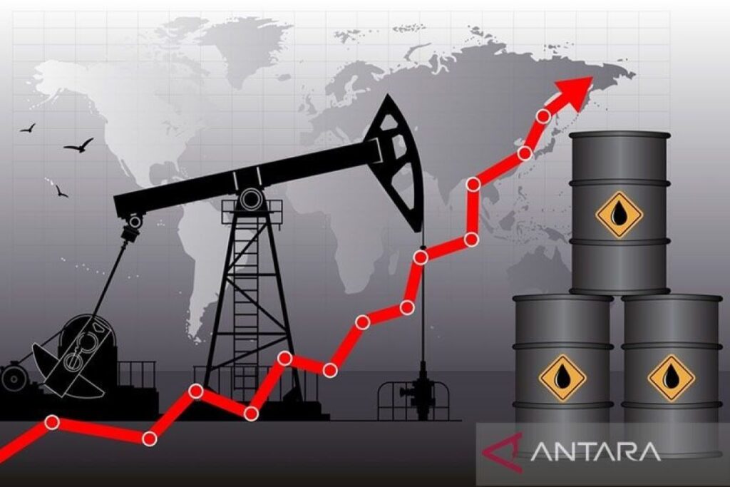 Minyak naik didukung data ekonomi China, AS dan pemangkasan OPEC+