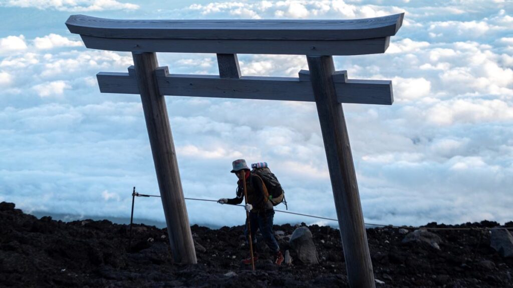 5 Fakta Mikroplastik Ditemukan di Awan, Ilmuwan Jepang: Hujan Jadi Tercemar