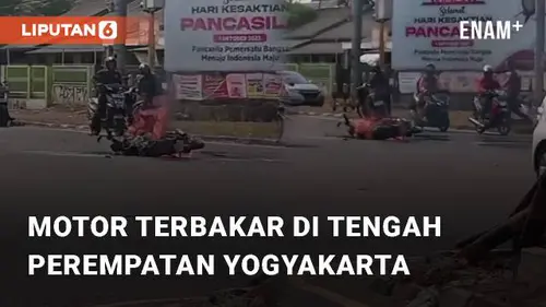 VIDEO: Detik-detik Motor Terbakar di Tengah Perempatan Kronggahan, Yogyakarta