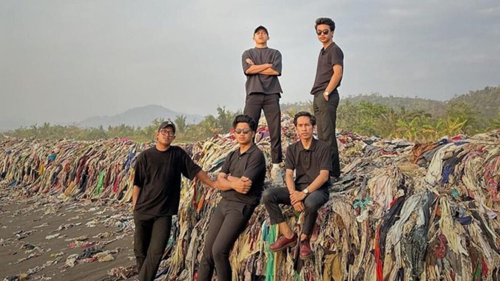 Sempat Ditentang, Inilah 8 Potret Pantai Loji di Sukabumi yang Akan Dibersihkan Kelompok Pandawara