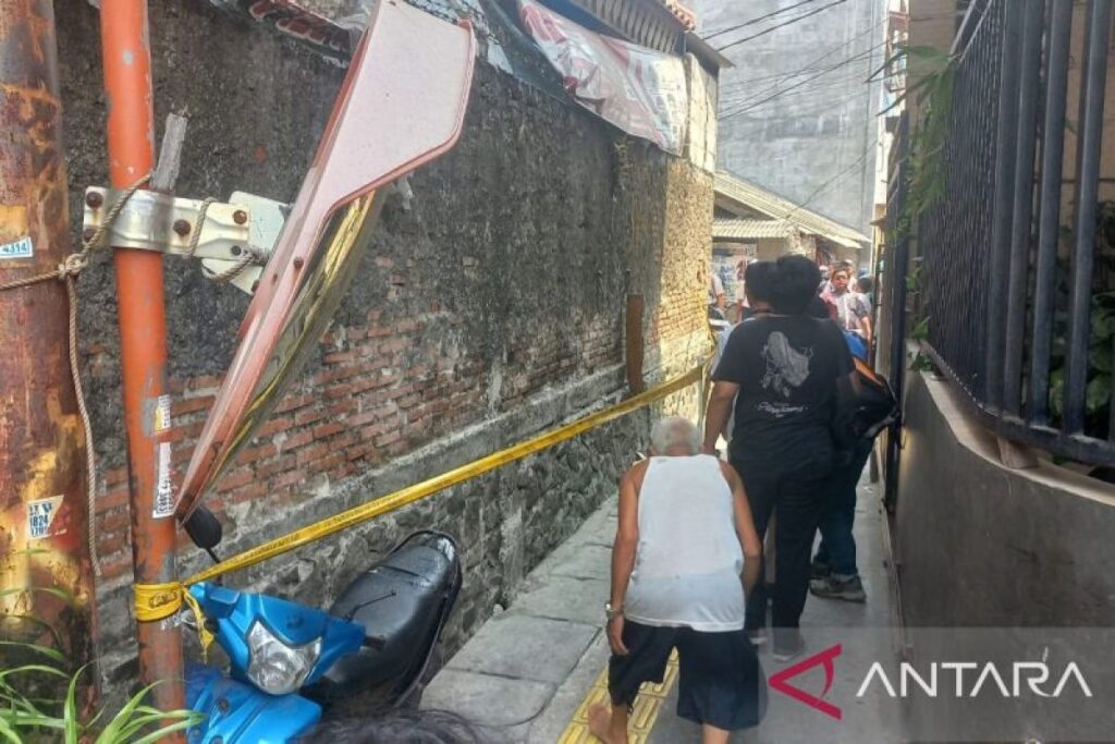 Pelajar SMP di Cengkareng tewas diduga terjatuh dari lantai empat