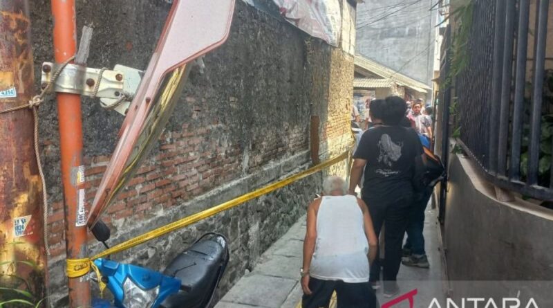 Pelajar SMP di Cengkareng tewas diduga terjatuh dari lantai empat