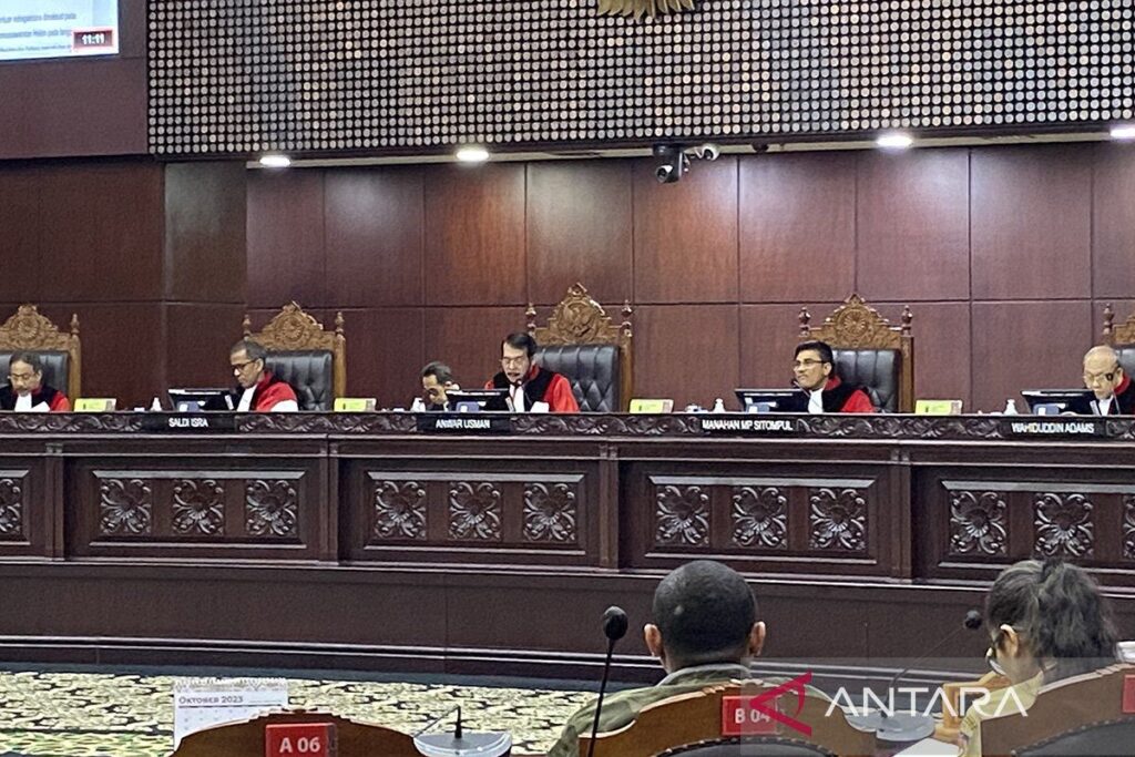 MK tolak gugatan batas usia maksimal capres-cawapres 70 tahun