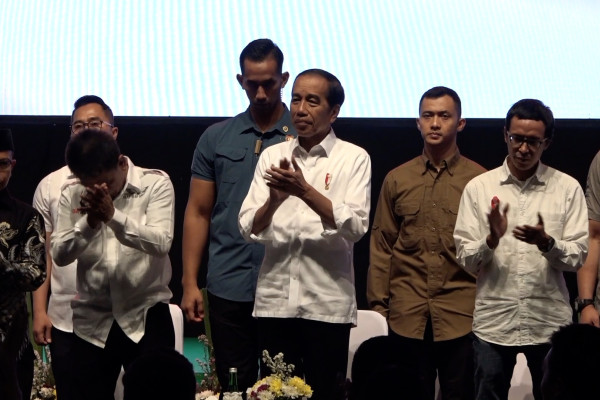Jokowi: Bantuan beras dilanjutkan hingga November 2023