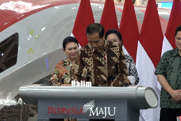 Presiden Jokowi resmikan Whoosh, ini arti nama dan kepanjangannya