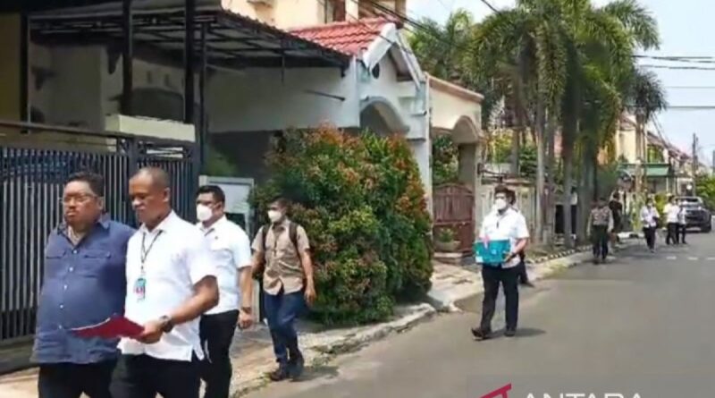 Kediaman Ketua KPK Firli Bahuri di Bekasi dikabarkan digeledah polisi