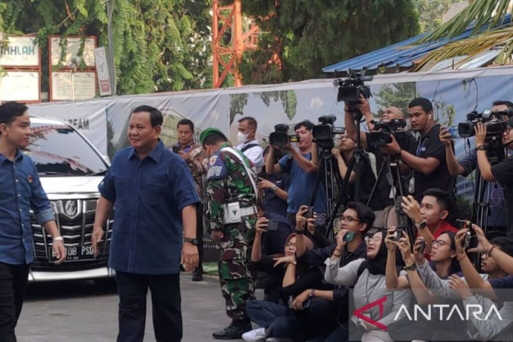 Prabowo-Gibran jalani tes kesehatan di RSPAD Gatot Soebroto