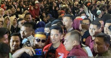 Jokowi dan Kaesang hadiri Konsolidasi Nasional Relawan Alap-Alap