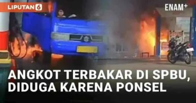 VIDEO: Detik-Detik Angkot Terbakar di SPBU Sukabumi, Diduga Dipicu Ponsel Berdering