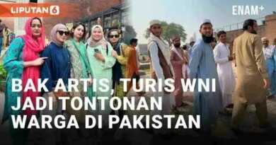 VIDEO: Viral Turis Indonesia Jadi Tontonan Warga di Pakistan, Diajak Foto Bareng Bak Artis