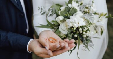 Wanita Menikah Pernikahan Palsu dengan Tiga Pria Senilai Rp 1,5 Miliar