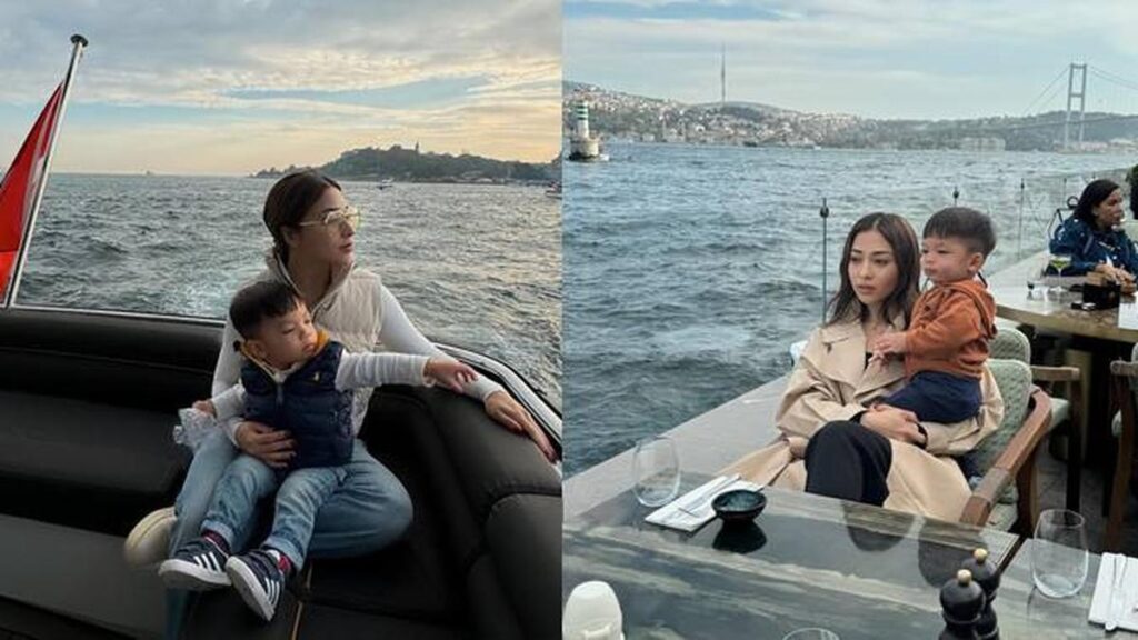 7 Potret Seru Nikita Willy dan Baby Izz di Kapal di Selat Bosphorus