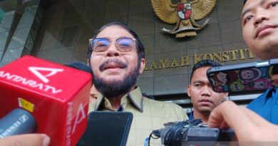 Anwar Usman dijatuhi sanksi pemberhentian dari jabatan