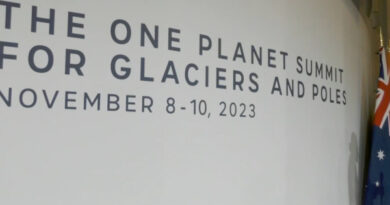 One Planet - KTT Kutub diadakan di Paris