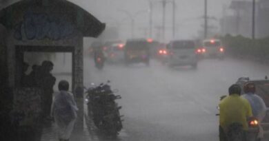 Minggu, hujan petir berpotensi landa sejumlah kota besar Indonesia