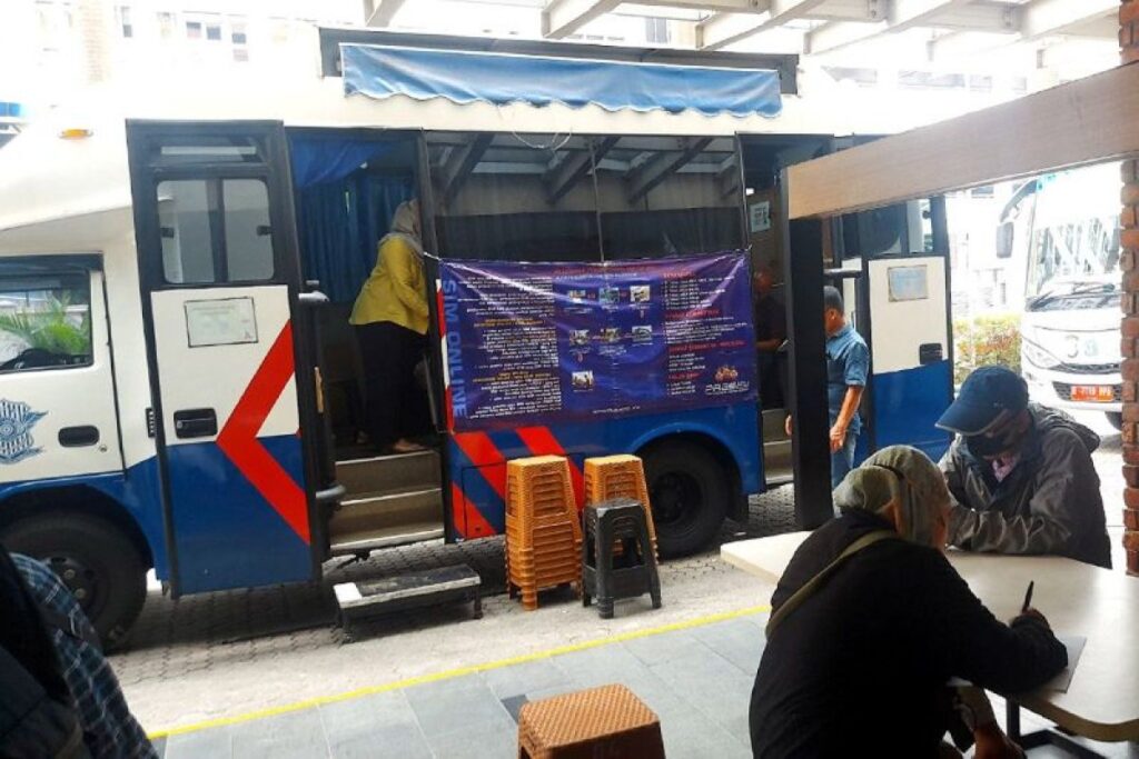 SIM Keliling DKI hanya beroperasi sampai pukul 12.00 WIB pada Sabtu