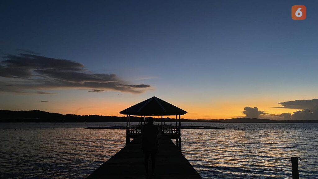 120 Caption Pantai Keren Tentang Sunset, Cocok untuk Foto dan Video
