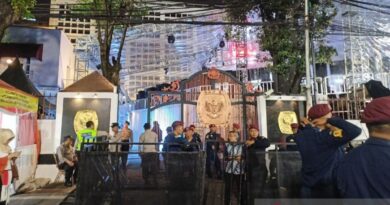 Polisi apresiasi ketertiban pendukung saat menyimak debat di KPU RI