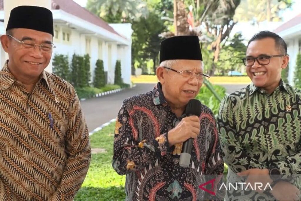 Wapres: Kalau becak masuk jalan tol malah kalang kabut