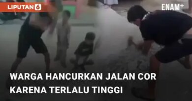 VIDEO: Warga Hancurkan Jalan Cor Karena Dirasa Terlalu Tinggi di Kalimantan Utara