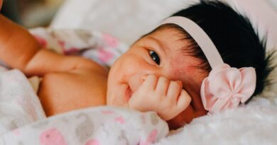 120 Caption Bayi Perempuan Baru Lahir, Ungkapan Bahagia Penuh Doa