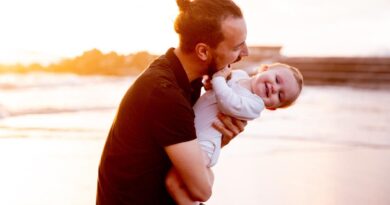 120 Kata Kata Anak Perempuan Kepada Ayahnya, Ungkapan Cinta dan Hormat