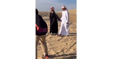 10 Potret Azizah Salsha dan Pratama Arhan di Gurun Doha Qatar, Curi Perhatian