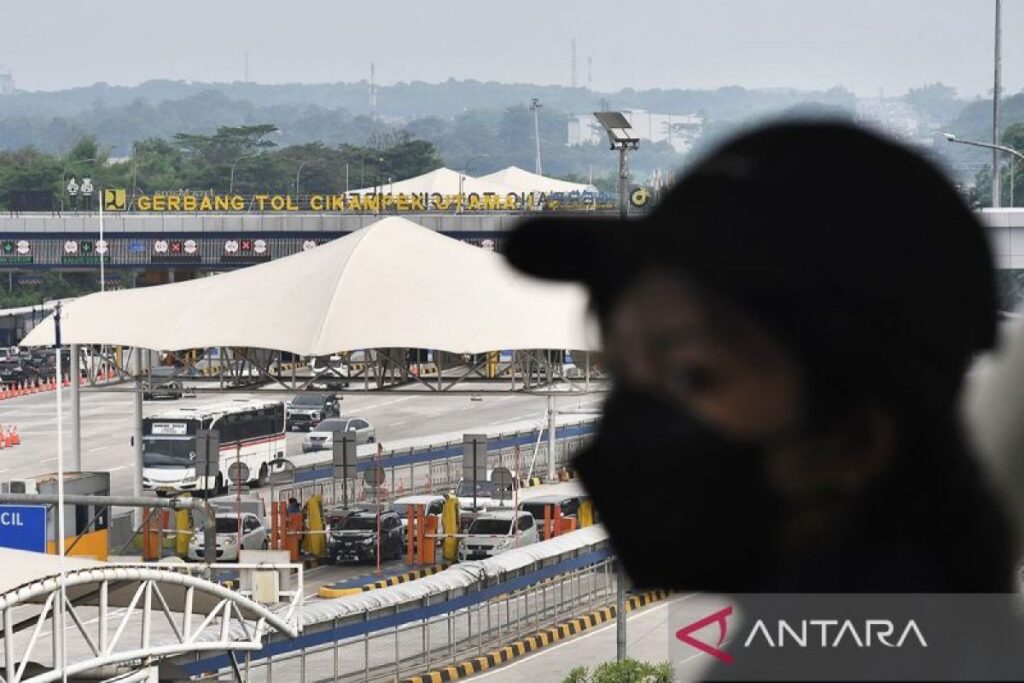 Jasa Marga siapkan 15 gardu di GT Cikatama sambut one way dari Cipali