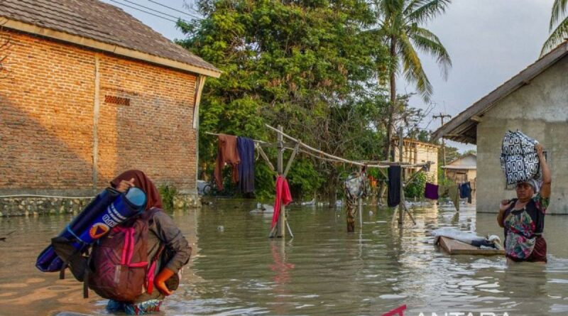 Ratusan rumah di Karawang kebanjiran