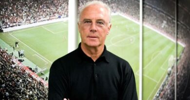 Legenda sepak bola Jerman Franz Beckenbauer wafat