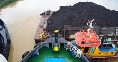 Pelabuhan Pelindo di Jambi ditabrak kapal pengangkut batubara