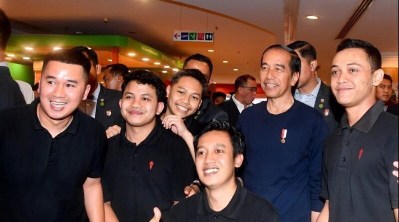 Presiden Jokowi malam mingguan sapa warga Brunei