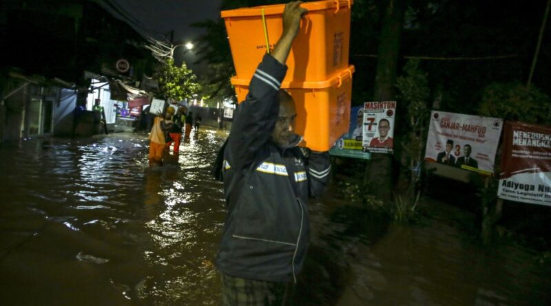 Kamis, Jakarta berpotensi hujan pada siang hari