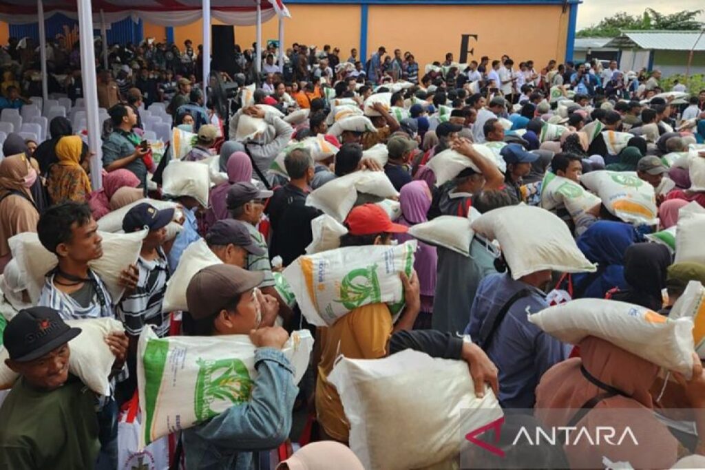 Presiden Jokowi salurkan bantuan pangan di Kabupaten Klaten