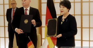 Jepang dan Jerman tandatangani perjanjian pembagian pasokan militer