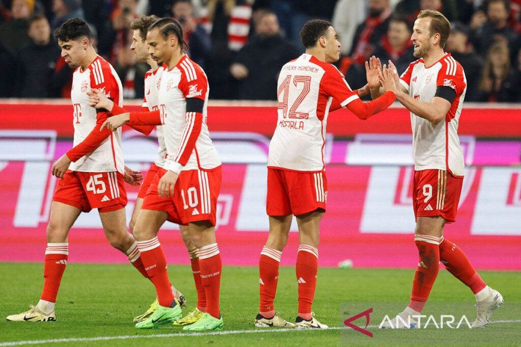 Dua gol Harry Kane bantu Bayern Muenchen menang atas RB Leipzig