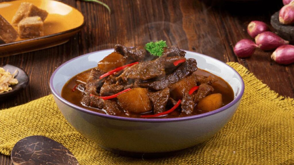 10 Resep Semur Daging Praktis yang Wajib Dicoba, Punya Rasa Khas dan Lezat