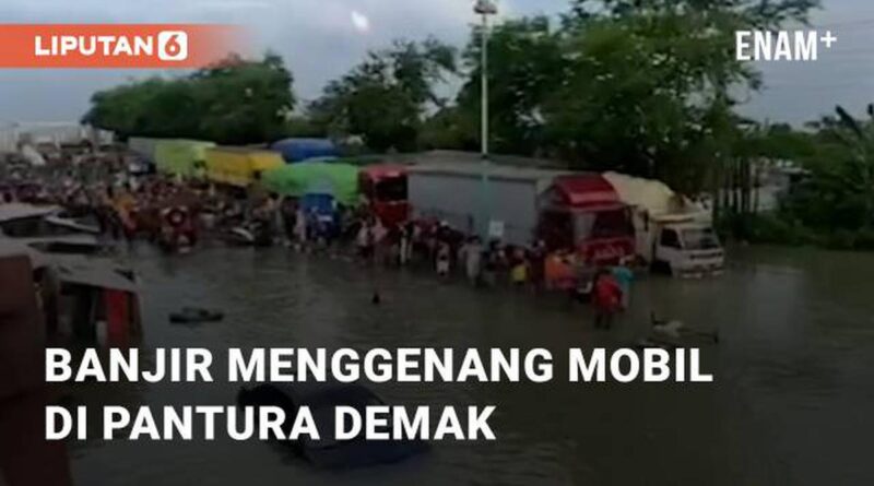 VIDEO: Viral Banjir Banjir Mobil di Pantura Demak, Warga Bantu Evakuasi