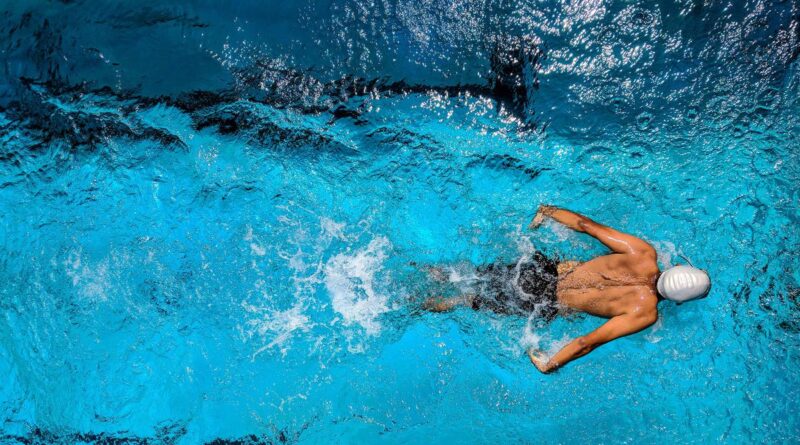 Manfaat Berenang untuk Kesehatan, Menurunkan Berat Badan dan Baik untuk Jantung
