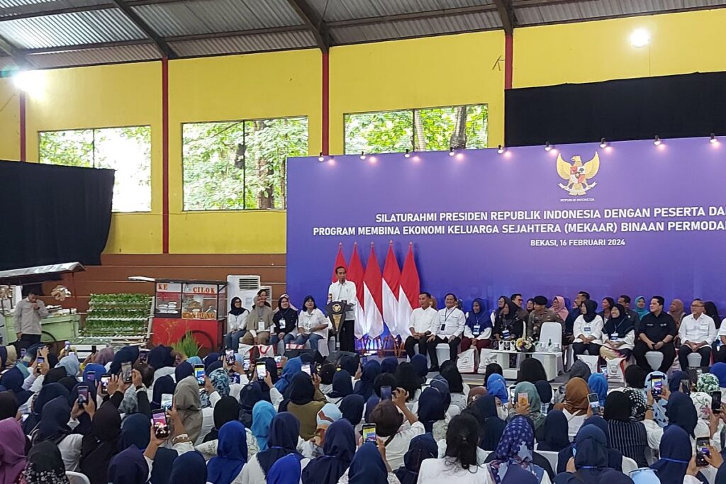 Presiden Jokowi apresiasi disiplin nasabah PNM Mekaar cicil pinjaman