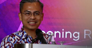 Menteri Komunikasi Malaysia luncurkan kode etik wartawan baru