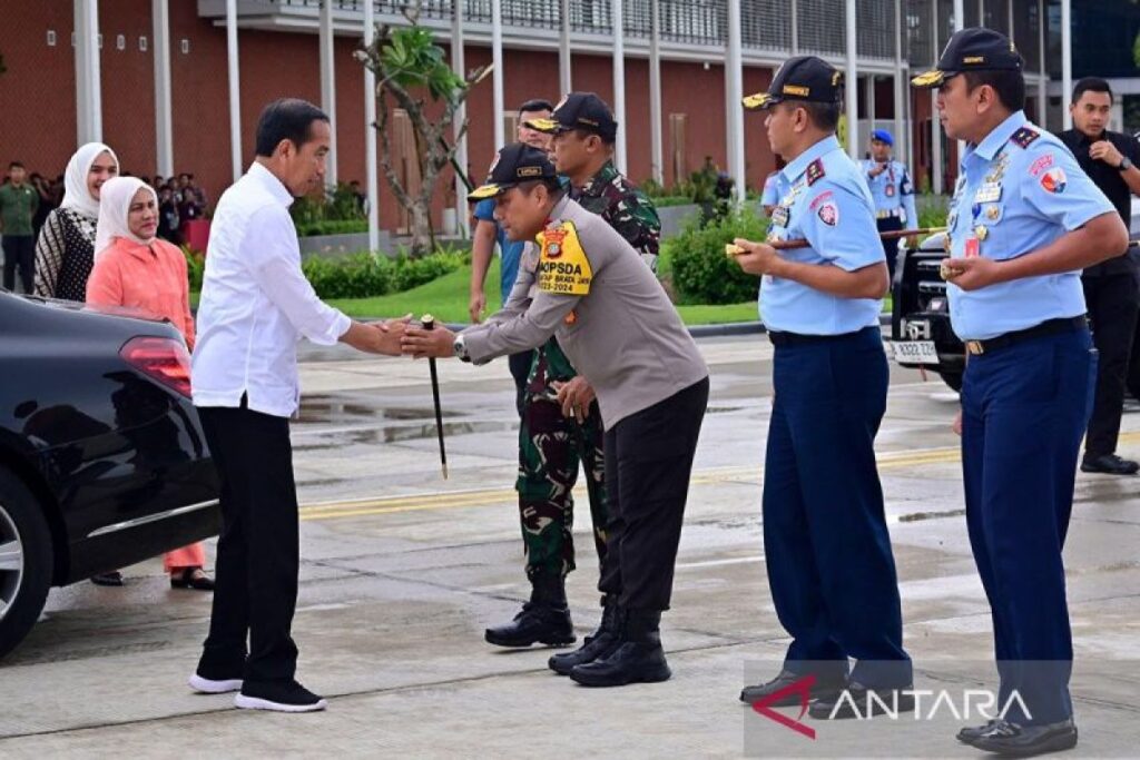 Jokowi tetapkan hari pemungutan suara 14 Februari 2024 libur nasional